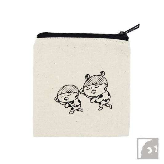 ぴよととなつき　スクエアポーチ（くらいのとんでけ！）